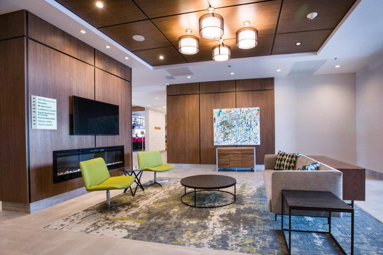 Holiday Inn Hotel & Suites Calgary South - Conference Ctr By Ihg Exterior foto